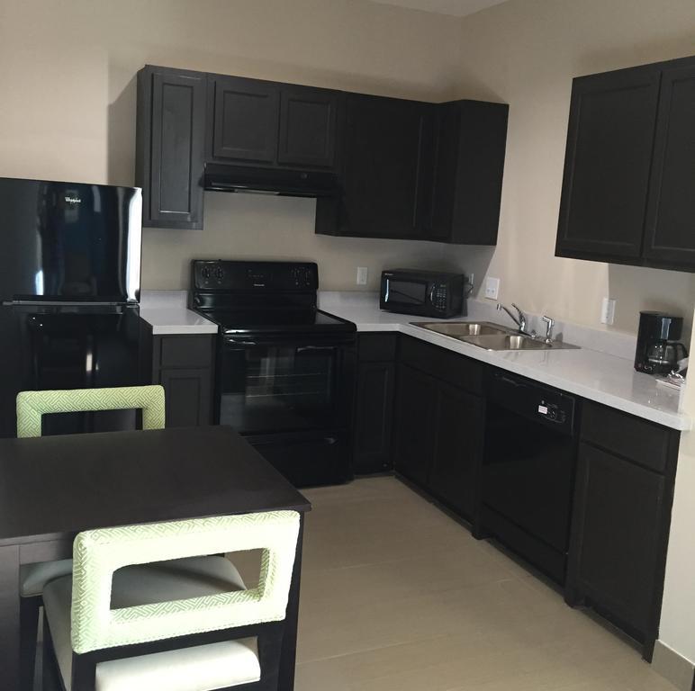 Residency Suites Cotulla Phòng bức ảnh