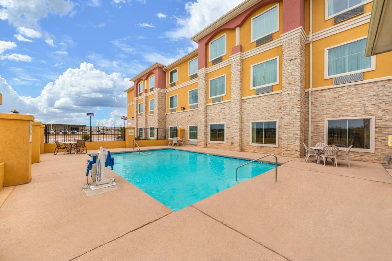 Residency Suites Cotulla Ngoại thất bức ảnh